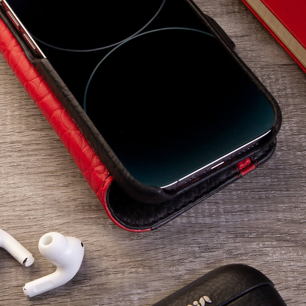 Kobra Wallet iPhone 14 Pro Max leather case - Vaja